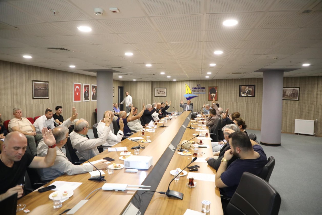 2024 Ekim Ayı 2. Oturum Meclis toplantısı Karamürsel Belediyesi Başkan Vekili İlkay Kaya’nın başkanlığında toplandı.