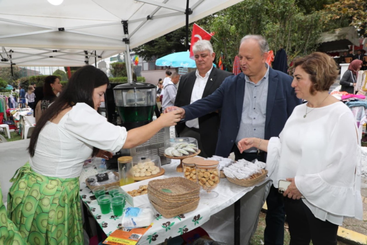 Başkan Kaya, Kivi Festivaline Katıldı