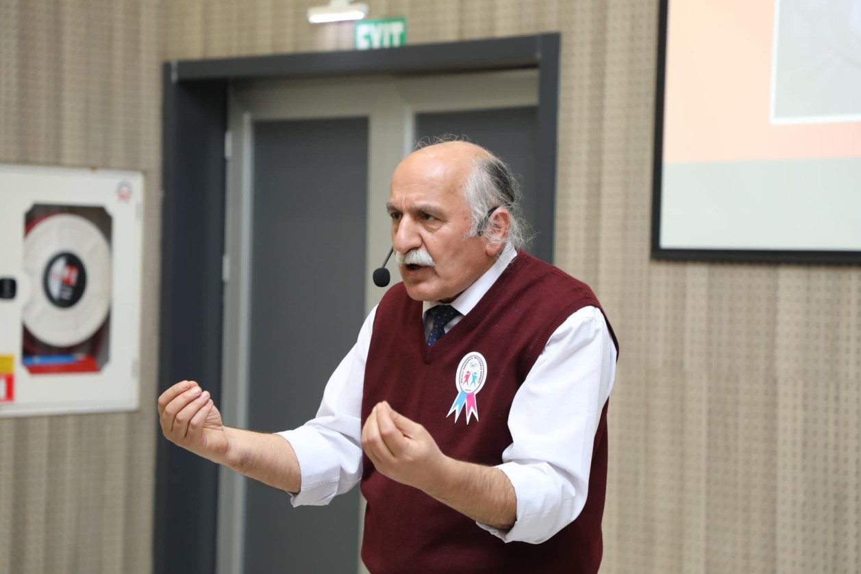 Karamürsel’de Akciğer Kanseri Farkındalık Semineri düzenlendi